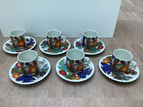 Tasse mit unterteller - x,